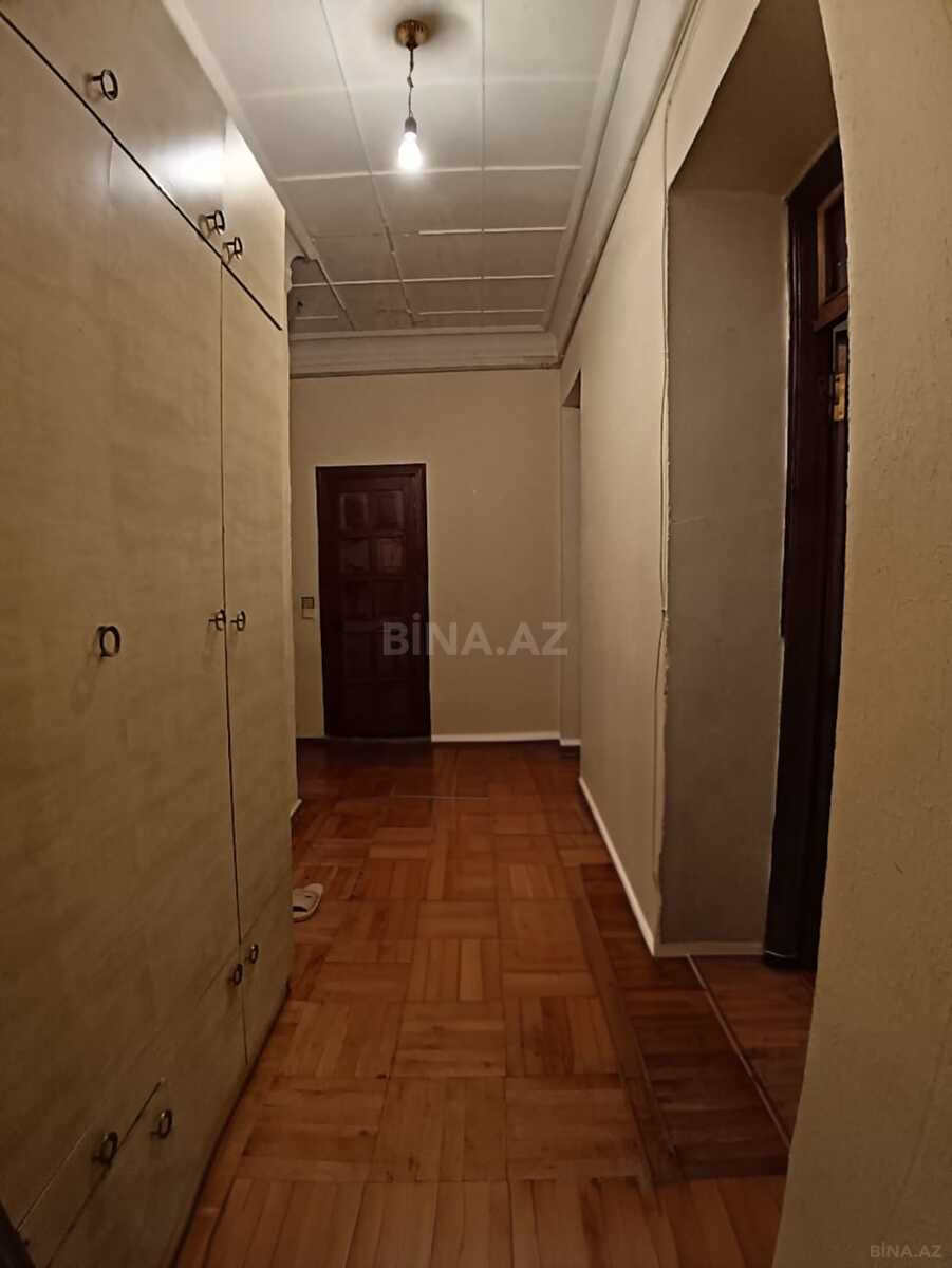 3 otaqlı Köhnə tikili, Sumqayıt