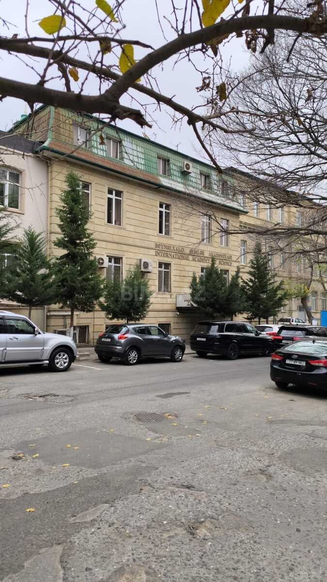 1 otaqlı Ofis, Nizami m., Bakı