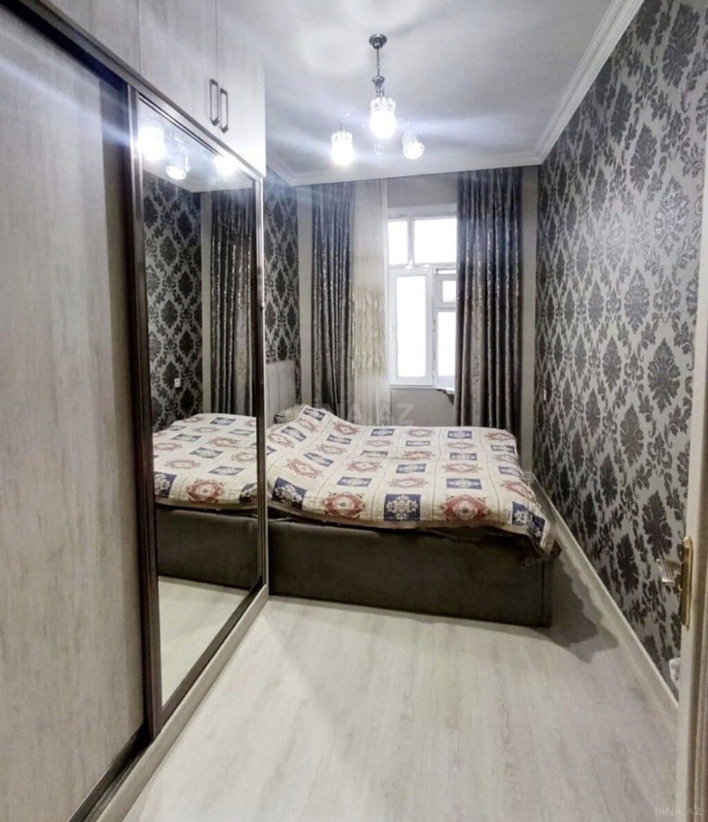 2 otaqlı Köhnə tikili, Elmlər Akademiyası m., Bakı