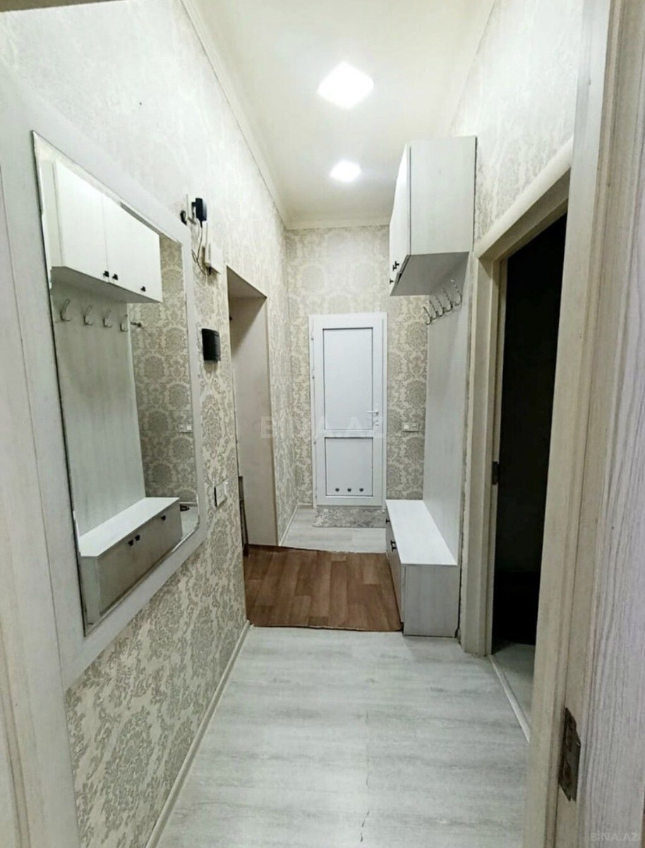 2 otaqlı Köhnə tikili, Elmlər Akademiyası m., Bakı