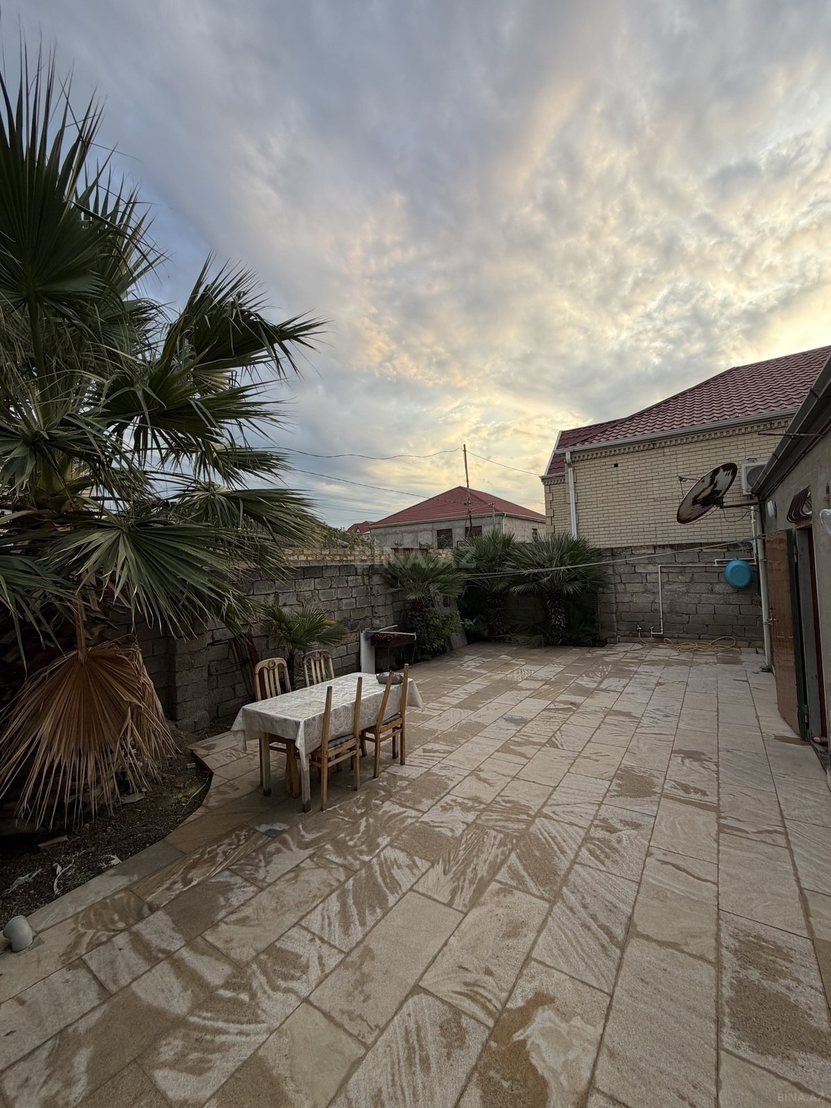 3 otaqlı Həyət evi/Bağ evi, Bakıxanov q., Bakı
