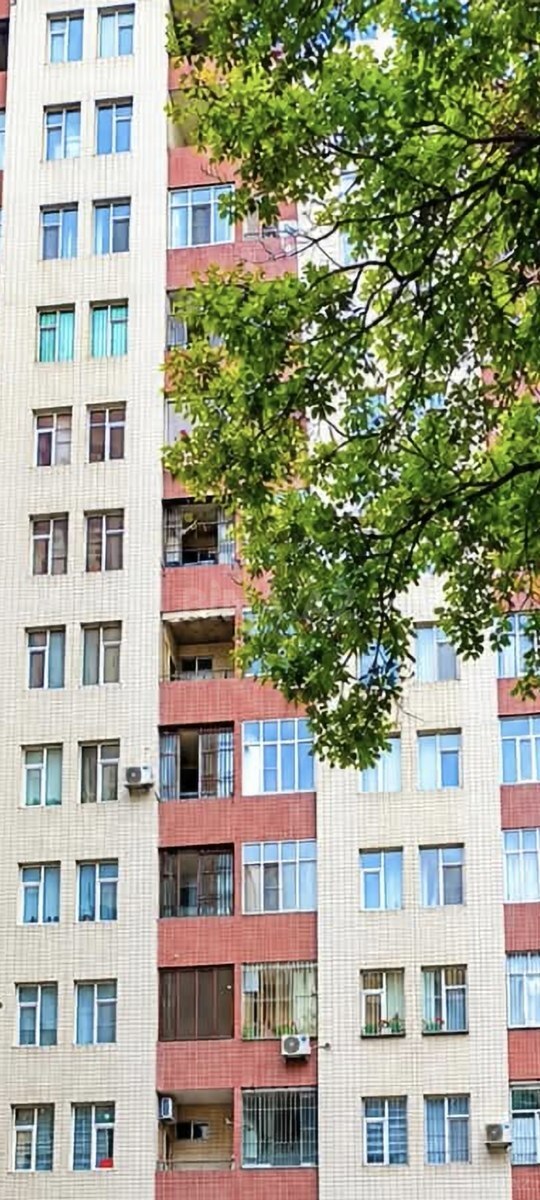 4 otaqlı Yeni tikili, Gənclik m., Bakı