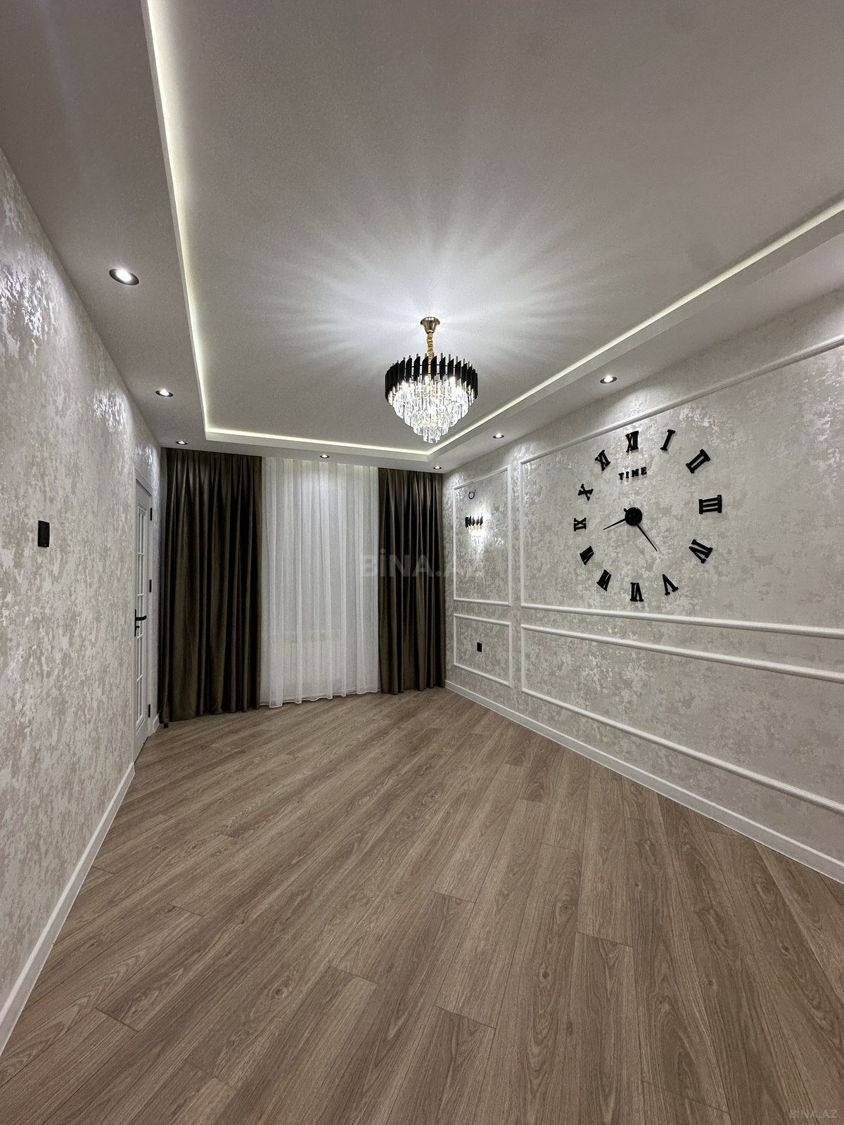 3 otaqlı Köhnə tikili, Əhmədli m., Bakı