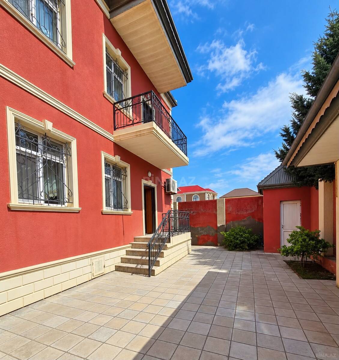 5 otaqlı Həyət evi/Bağ evi, Sumqayıt