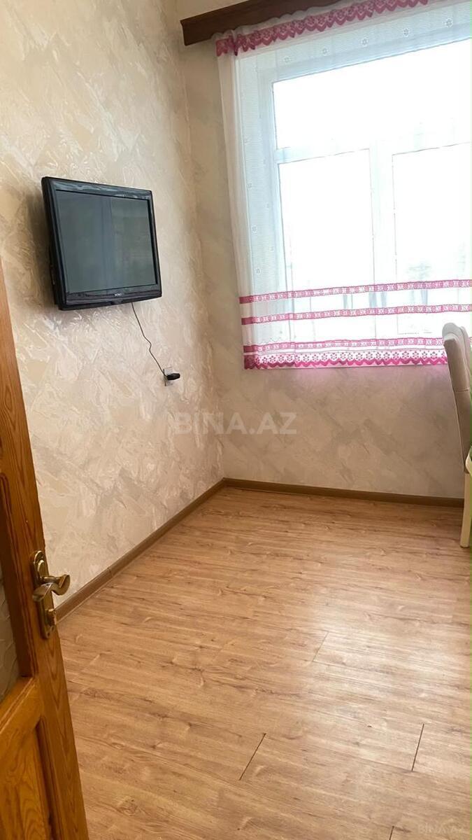 1 otaqlı Köhnə tikili, Həzi Aslanov m., Bakı