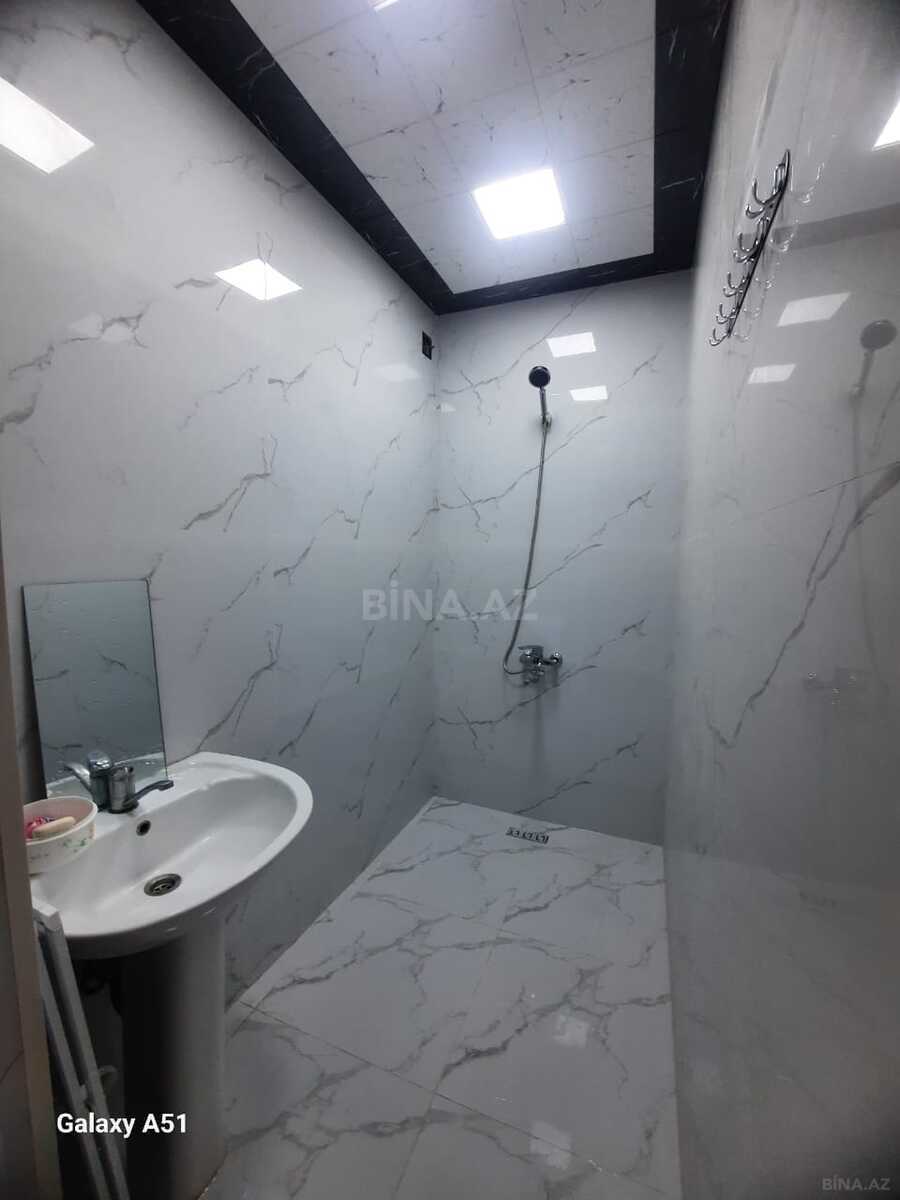 4 otaqlı Köhnə tikili, Qaraçuxur q., Bakı
