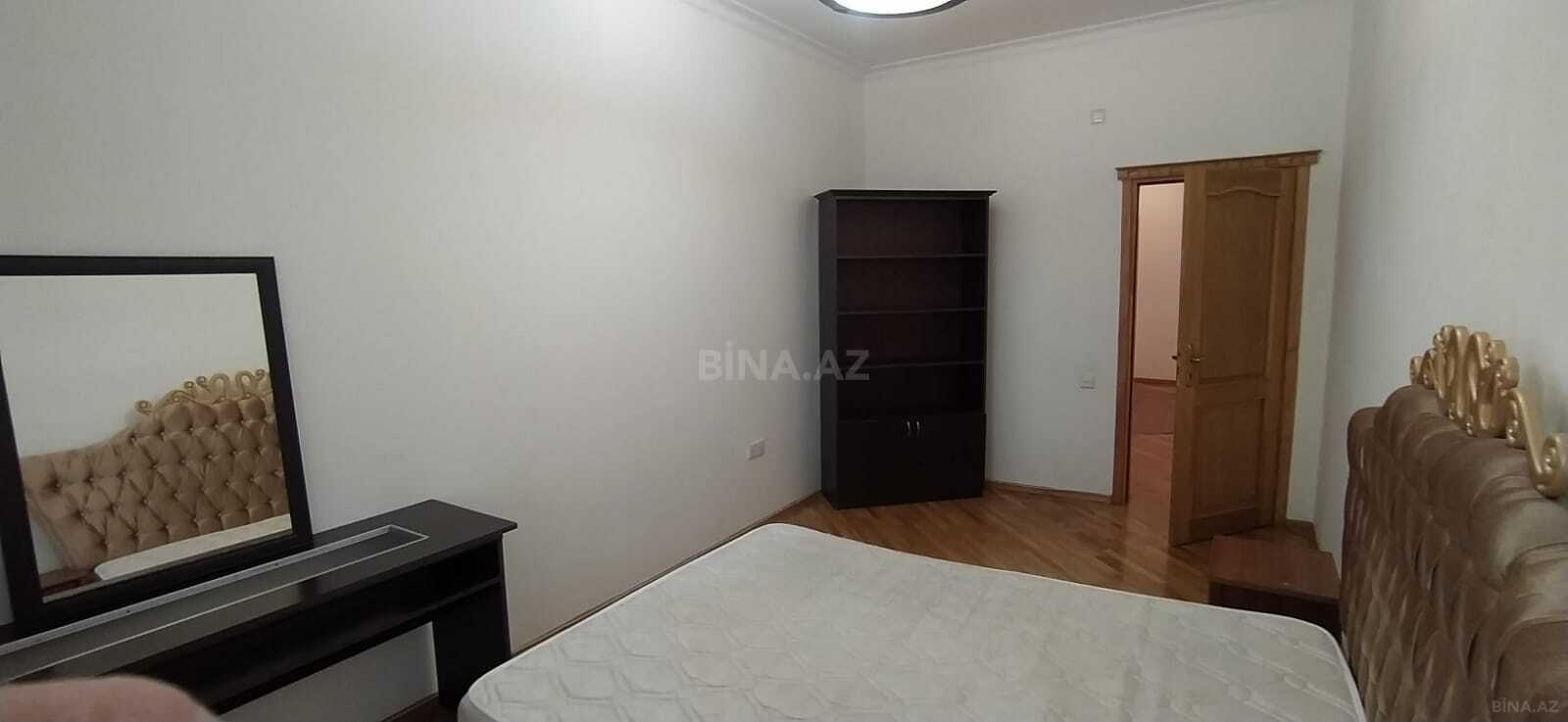 4 otaqlı Yeni tikili, Nizami m., Bakı