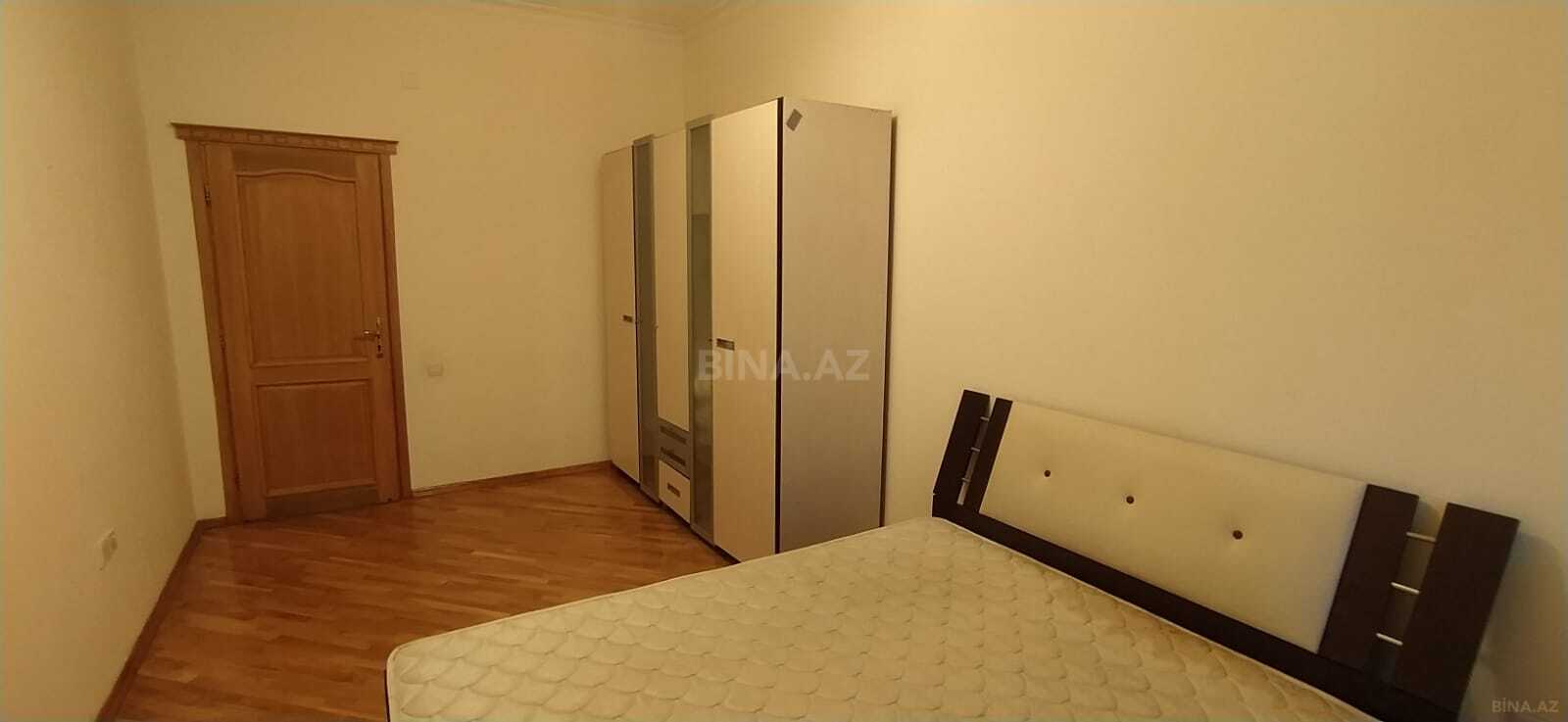 4 otaqlı Yeni tikili, Nizami m., Bakı