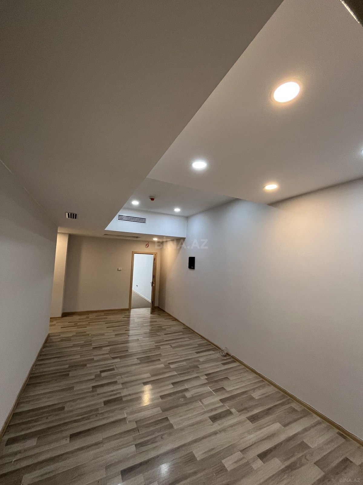 4 otaqlı Ofis, Böyükşor q., Bakı