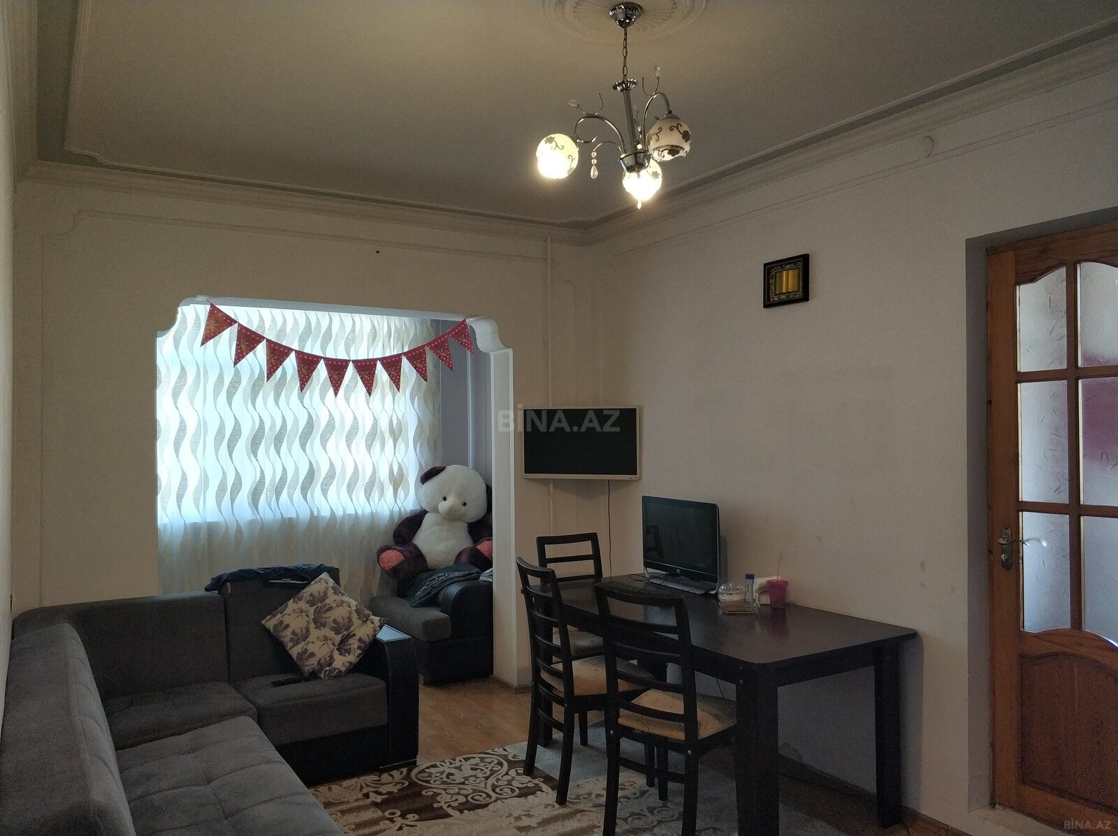 2 otaqlı Köhnə tikili, Bakıxanov q., Bakı