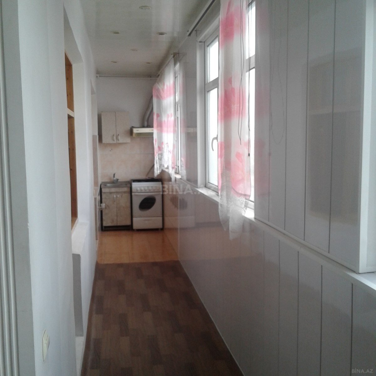 2 otaqlı Köhnə tikili, Bakıxanov q., Bakı