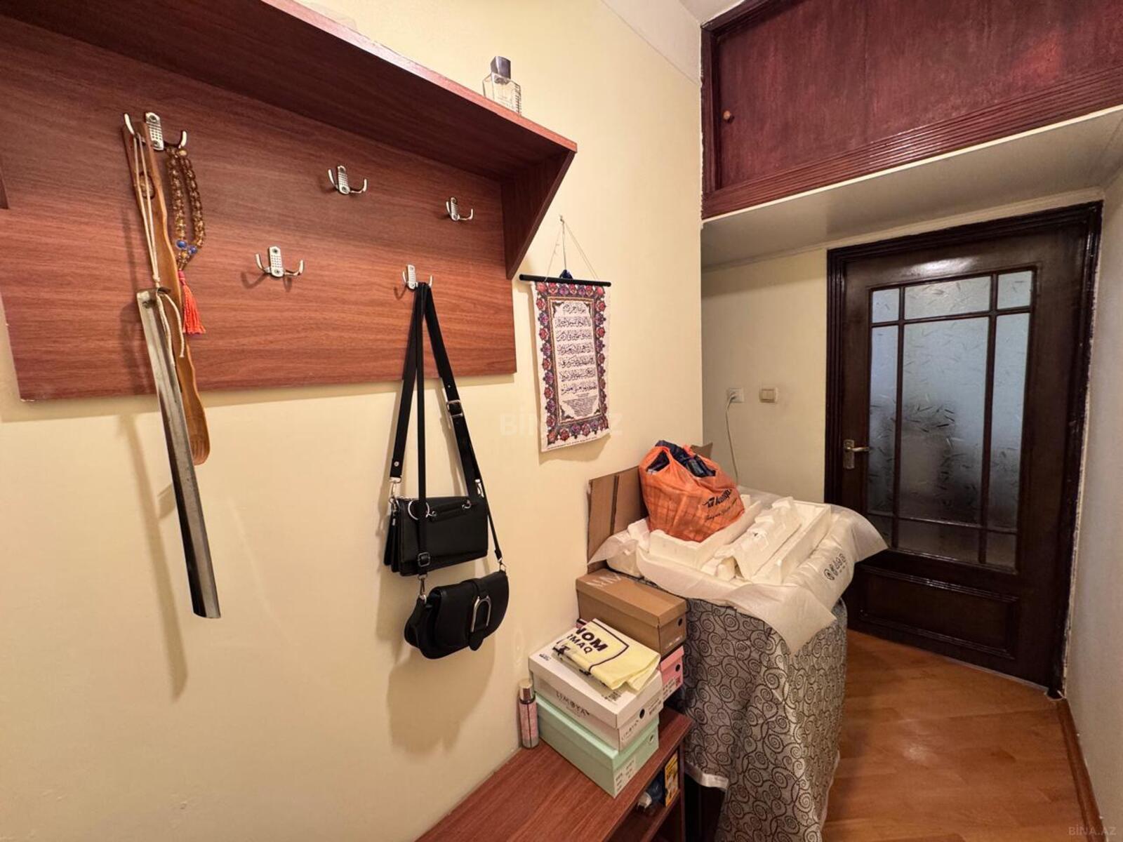 2 otaqlı Köhnə tikili, Azadlıq Prospekti m., Bakı
