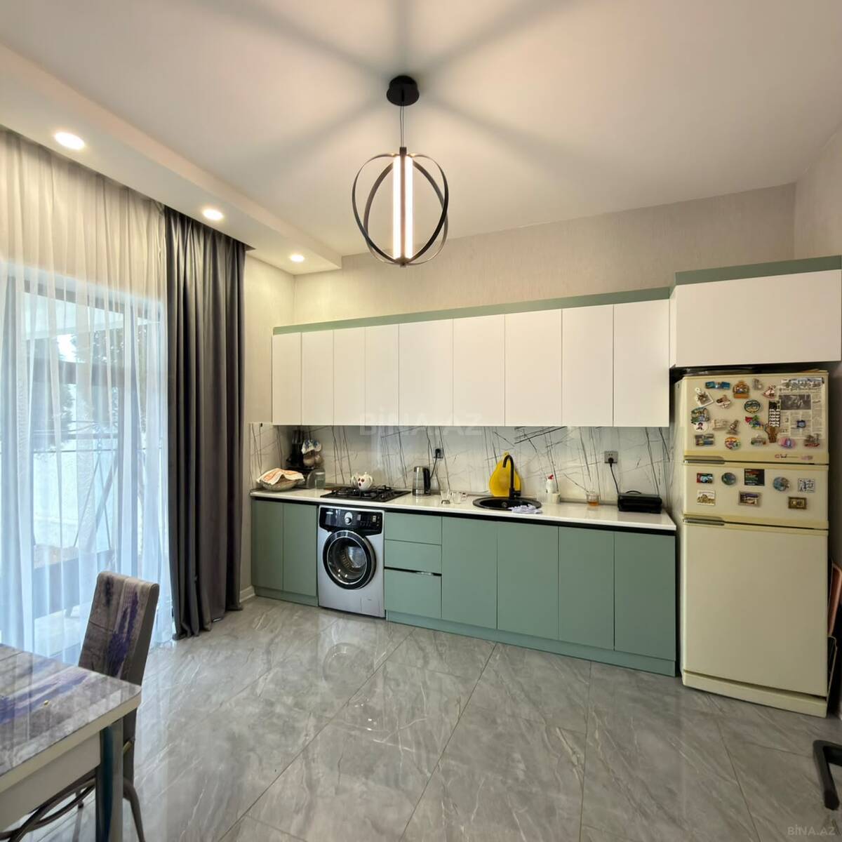 4 otaqlı Həyət evi/Bağ evi, Şüvəlan q., Bakı
