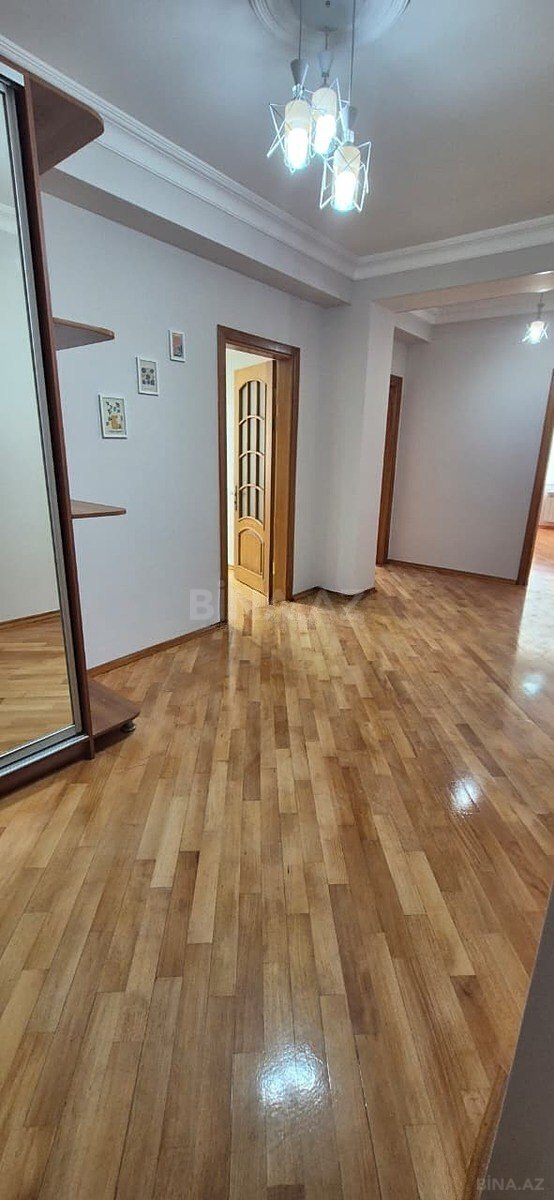 3 otaqlı Yeni tikili, Həzi Aslanov m., Bakı