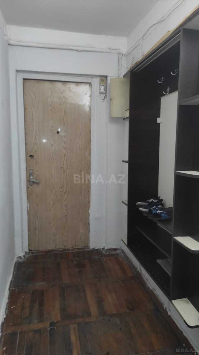 2 otaqlı Köhnə tikili, Elmlər Akademiyası m., Bakı