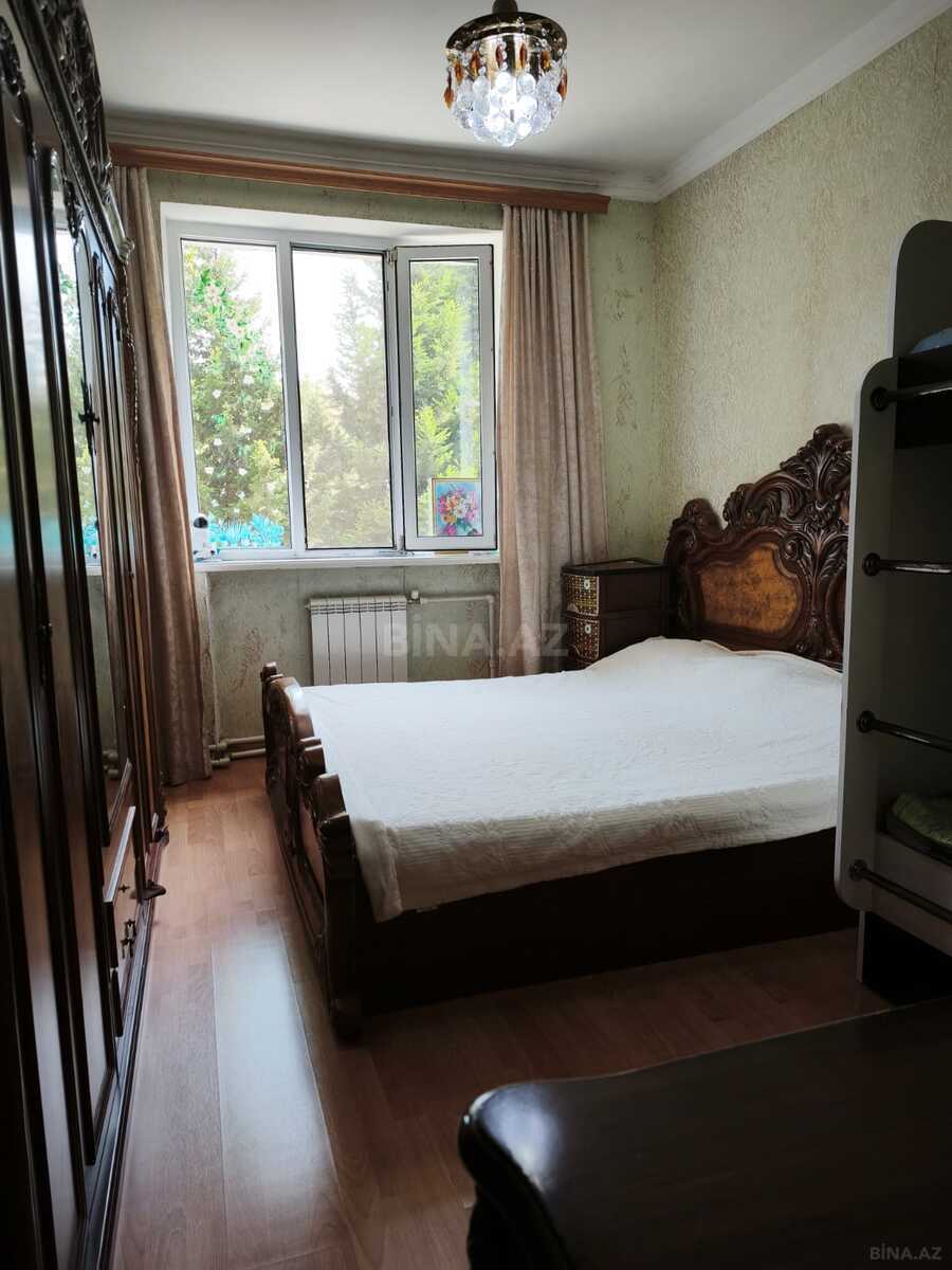 2 otaqlı Köhnə tikili, Neftçilər m., Bakı