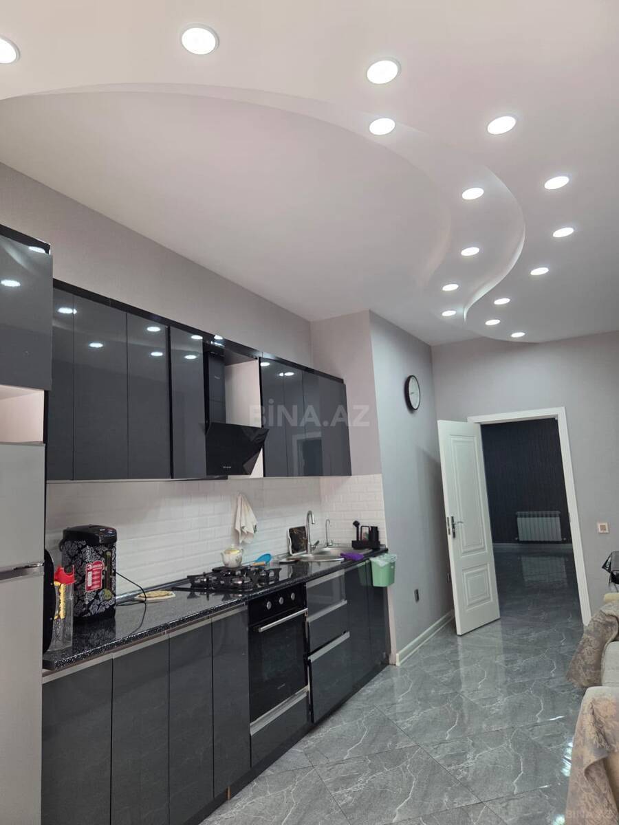 3 otaqlı Yeni tikili, Şah İsmayıl Xətai m., Bakı