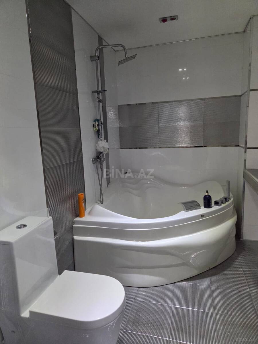 3 otaqlı Yeni tikili, Şah İsmayıl Xətai m., Bakı