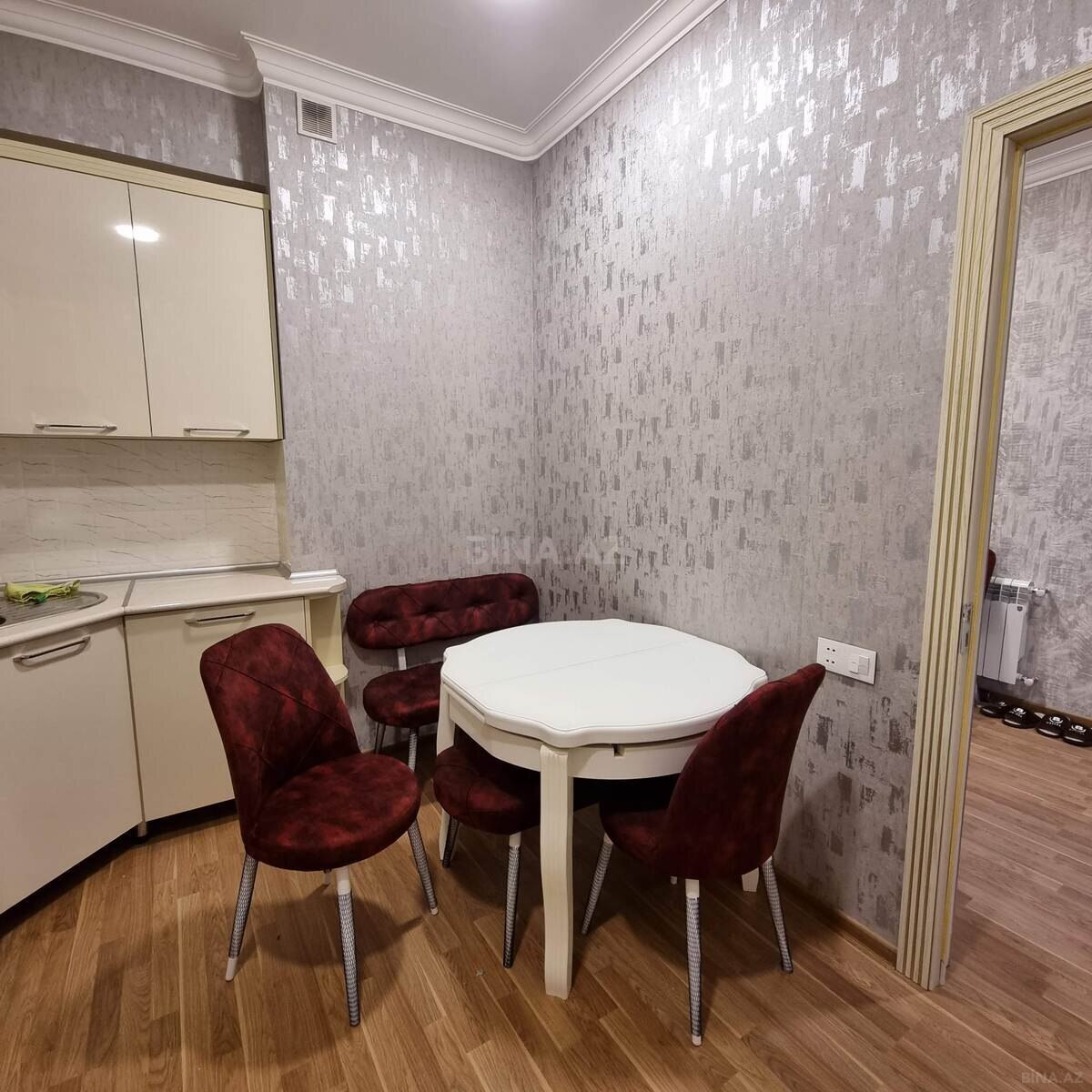 2 otaqlı Yeni tikili, Qara Qarayev m., Bakı