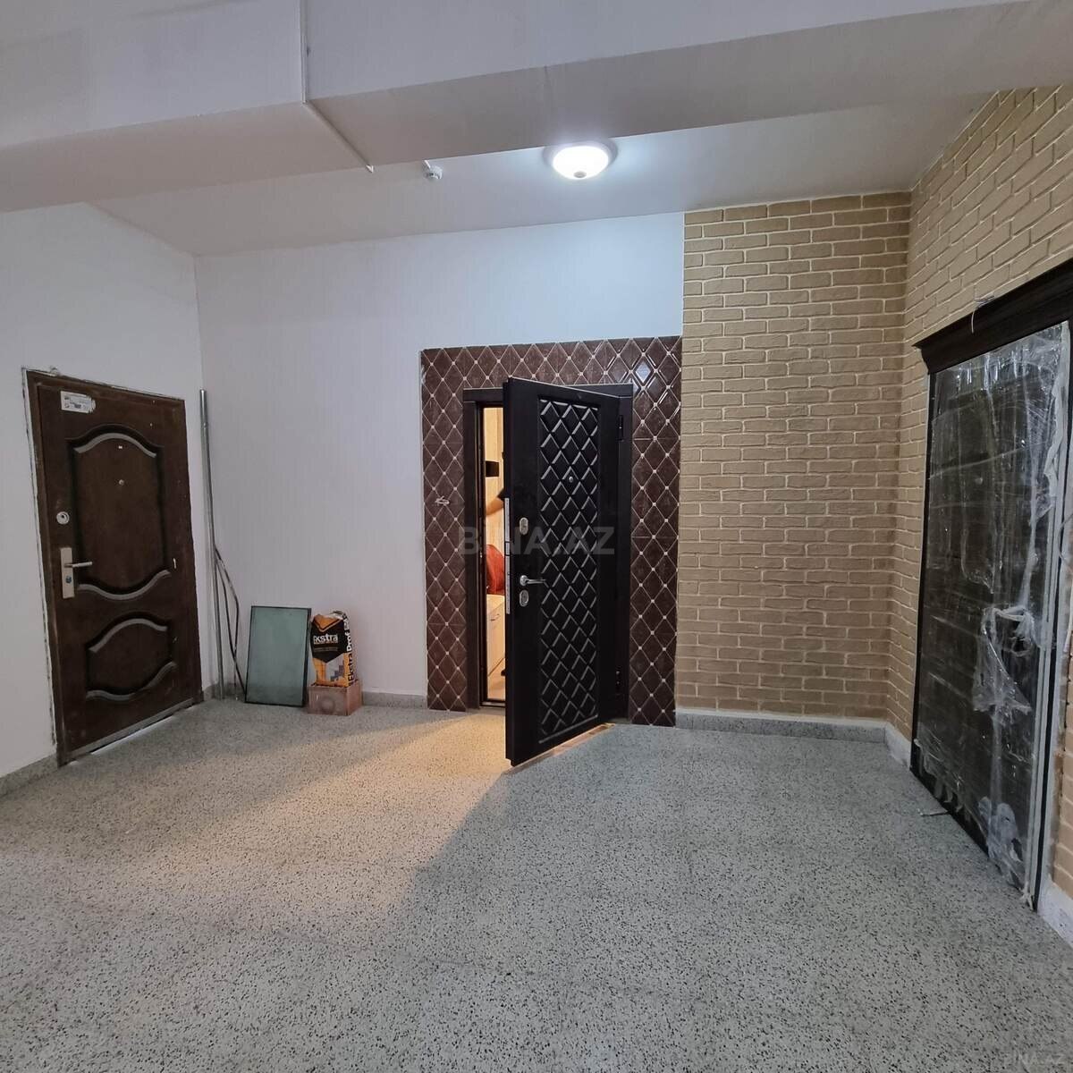 2 otaqlı Yeni tikili, Qara Qarayev m., Bakı