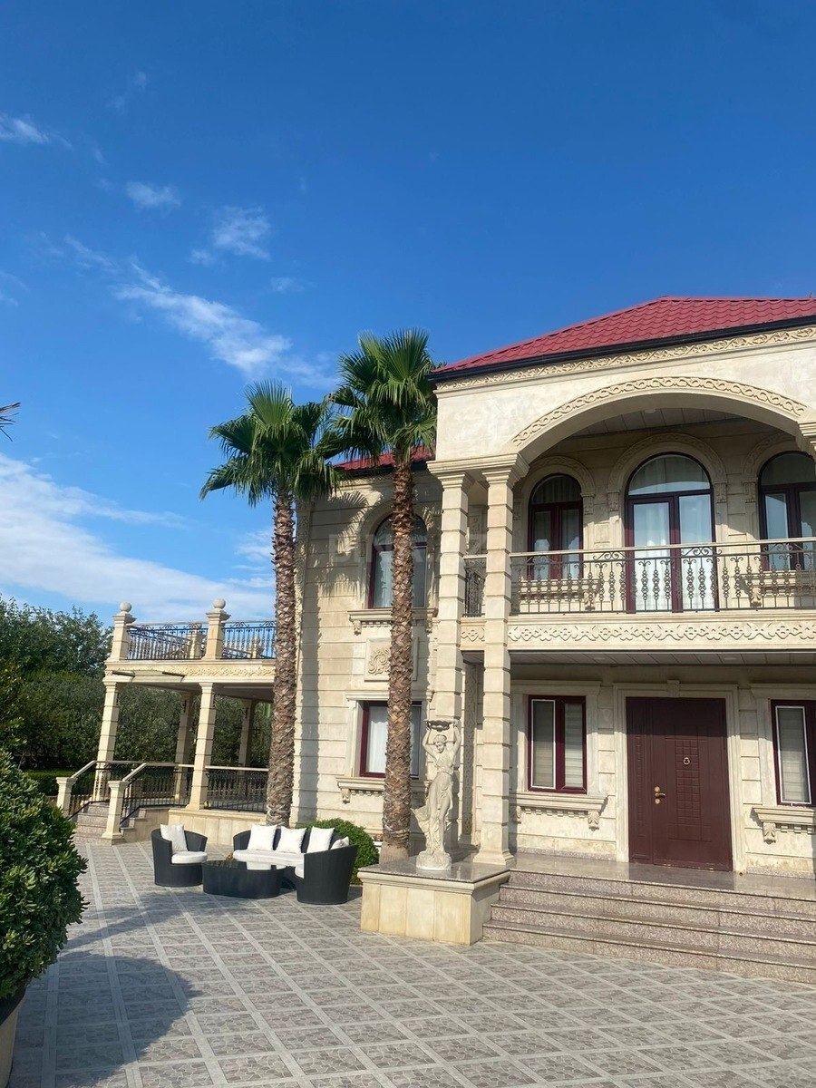 8 otaqlı Həyət evi/Bağ evi, Novxanı q., Bakı