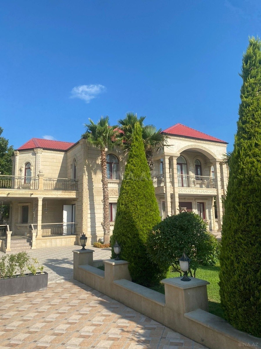 8 otaqlı Həyət evi/Bağ evi, Novxanı q., Bakı