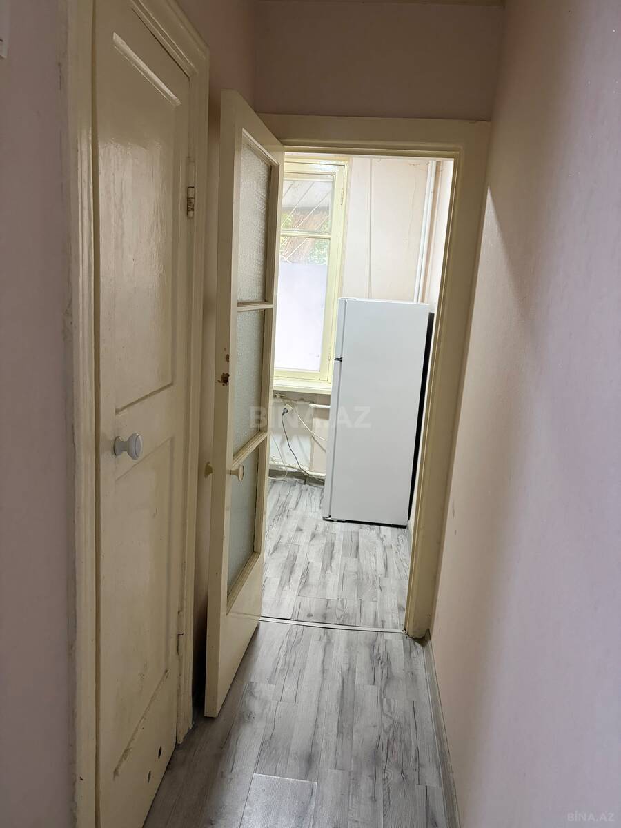 1 otaqlı Köhnə tikili, Elmlər Akademiyası m., Bakı