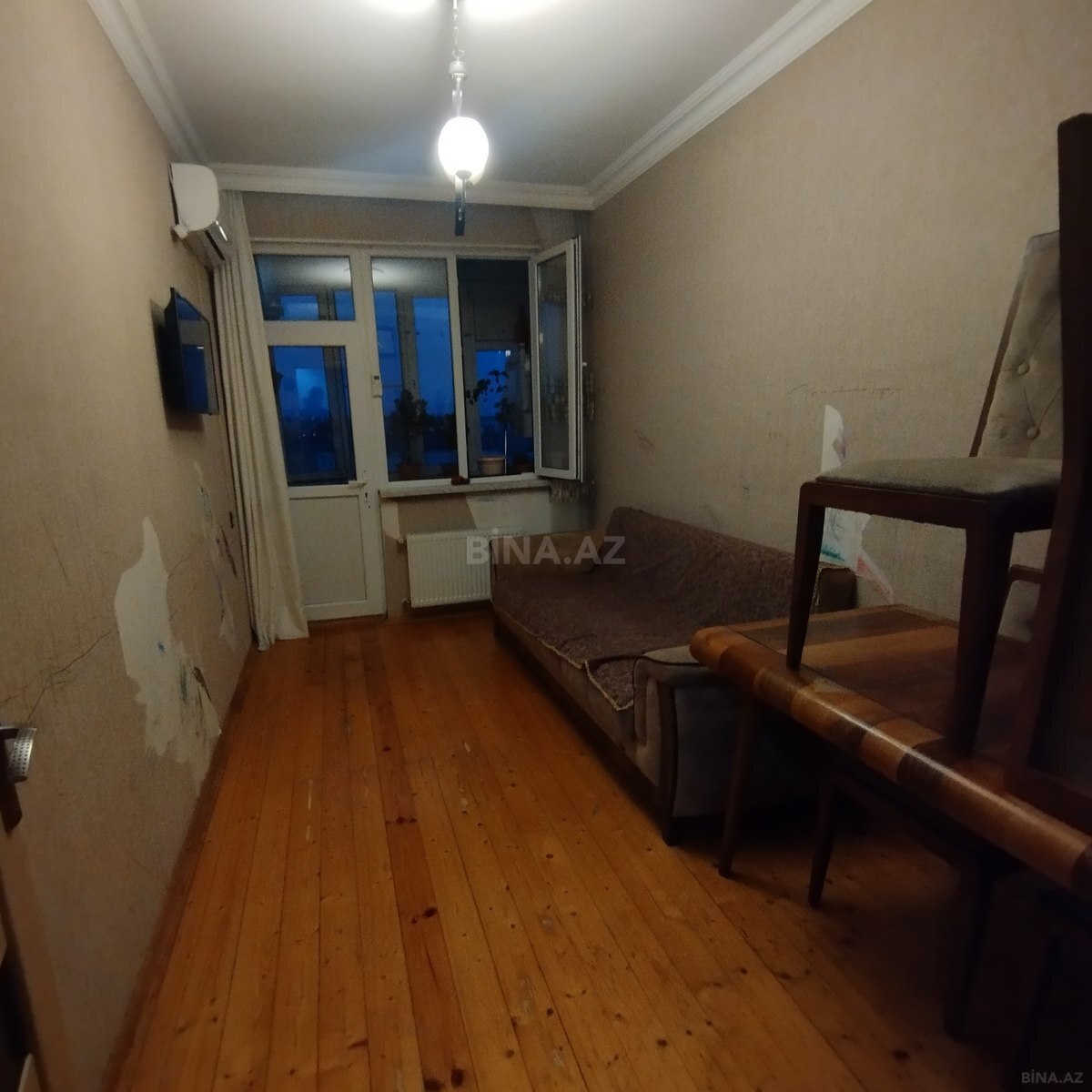 2 otaqlı Yeni tikili, Xırdalan