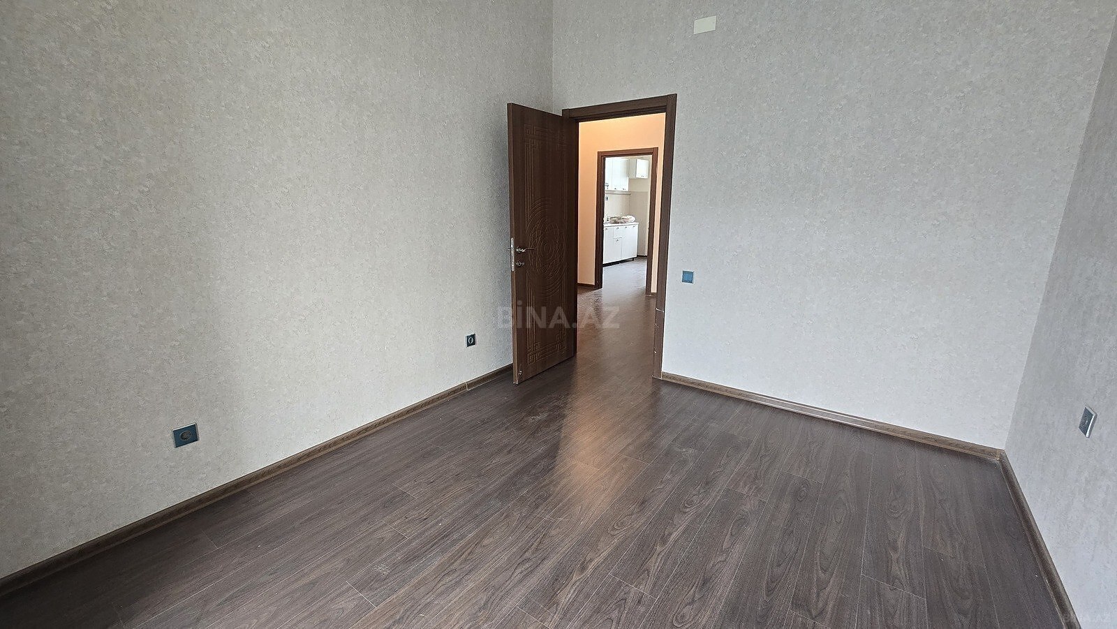 4 otaqlı Yeni tikili, Yasamal q., Bakı