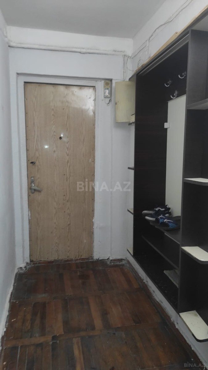 2 otaqlı Köhnə tikili, Elmlər Akademiyası m., Bakı