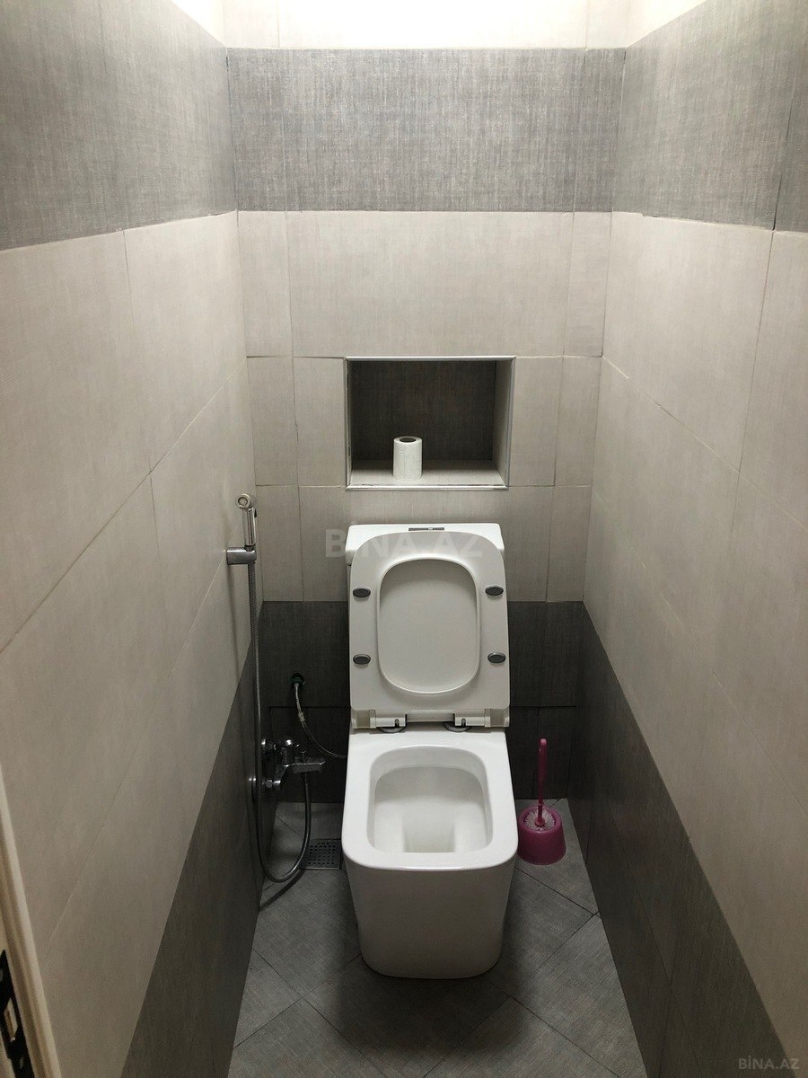 4 otaqlı Köhnə tikili, Qaraçuxur q., Bakı