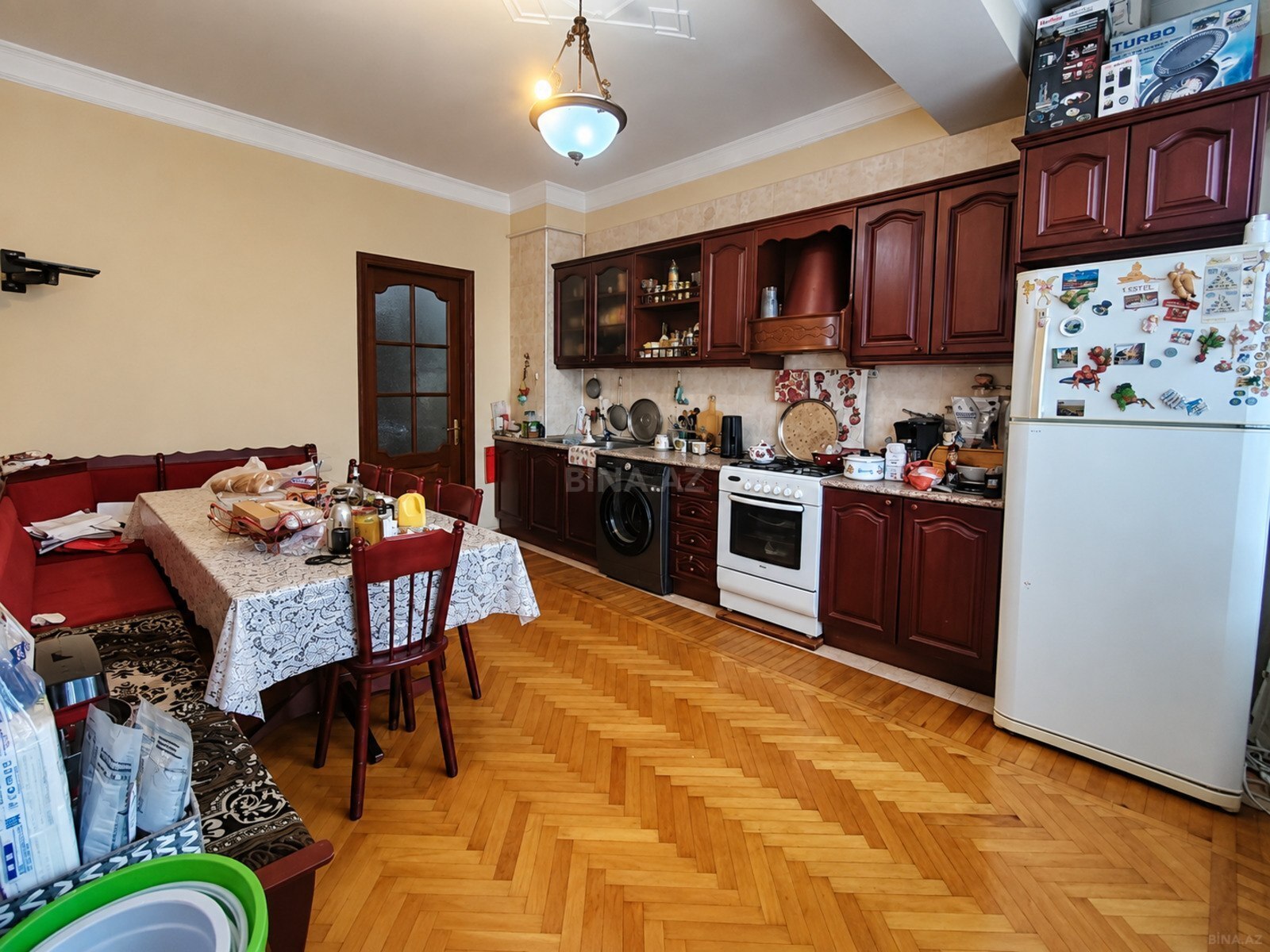 3 otaqlı Yeni tikili, Memar Əcəmi m., Bakı