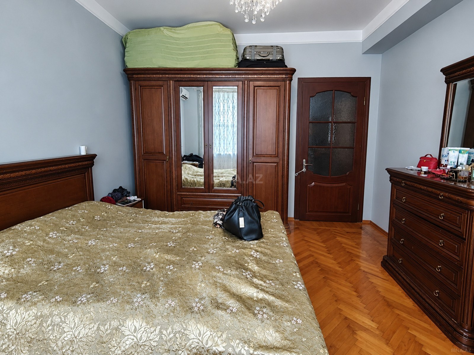 3 otaqlı Yeni tikili, Memar Əcəmi m., Bakı