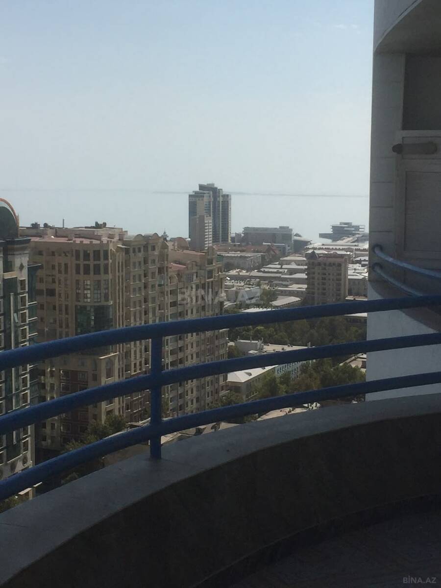 4 otaqlı Yeni tikili, 28 May m., Bakı
