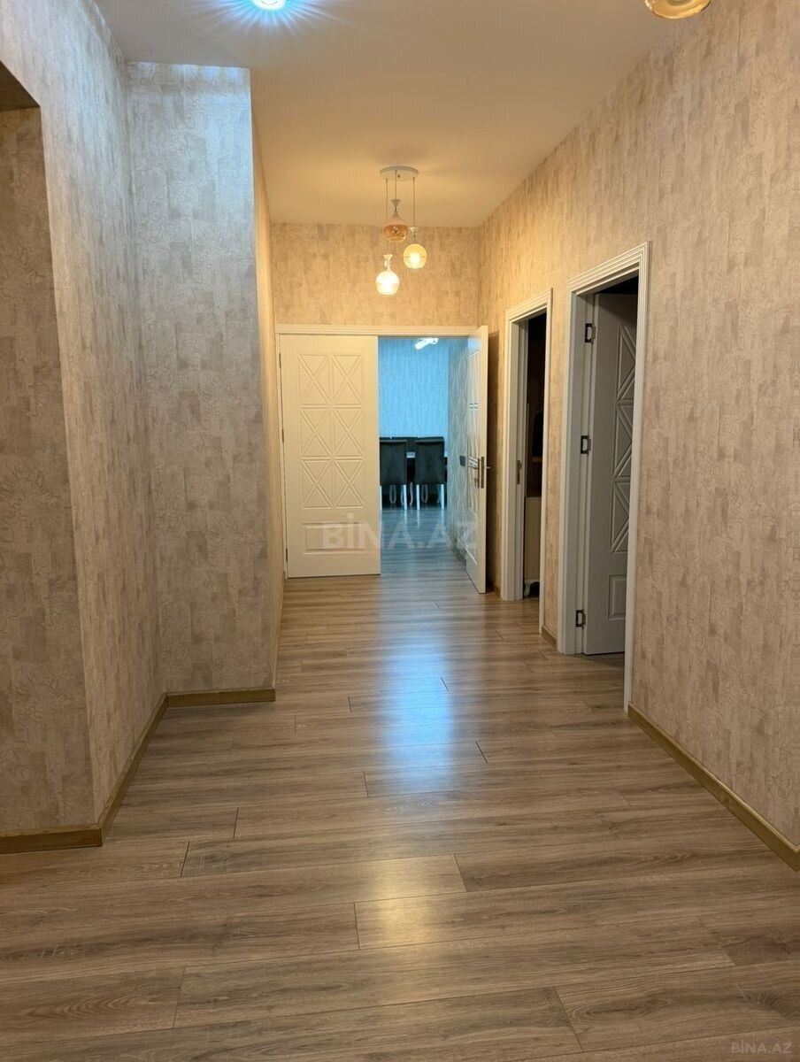 3 otaqlı Yeni tikili, 8 Noyabr m., Bakı