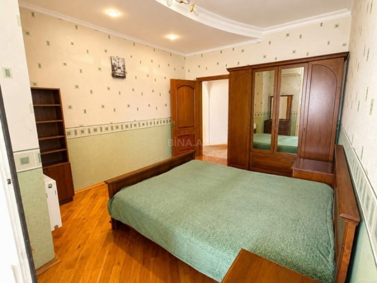 3 otaqlı Yeni tikili, Nizami m., Bakı