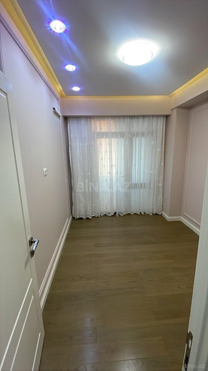 3 otaqlı Yeni tikili, Bakmil m., Bakı