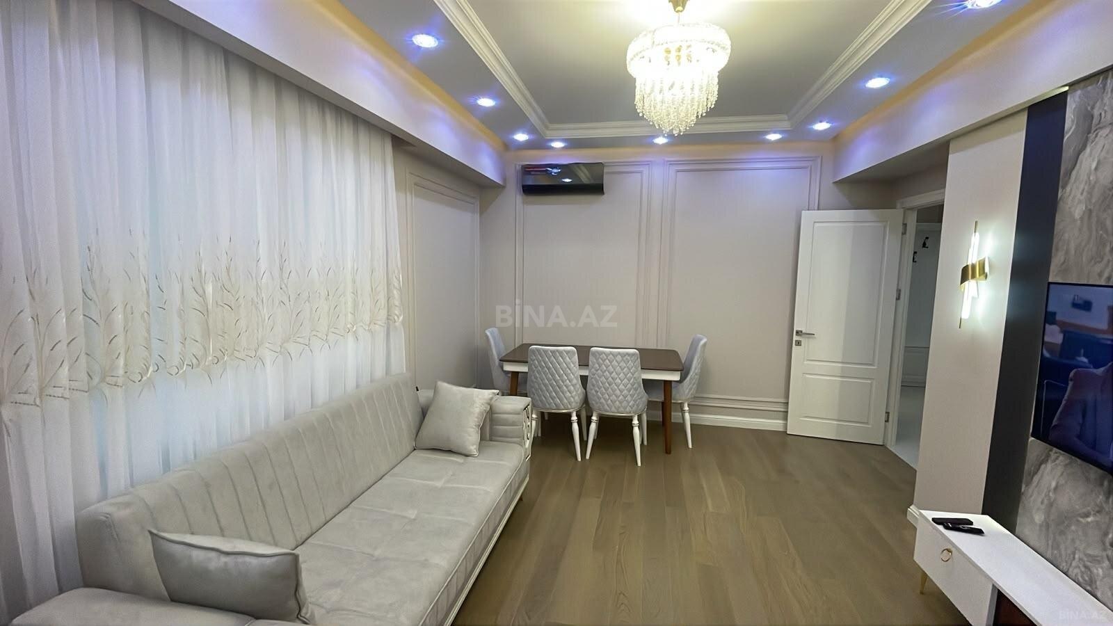 3 otaqlı Yeni tikili, Bakmil m., Bakı