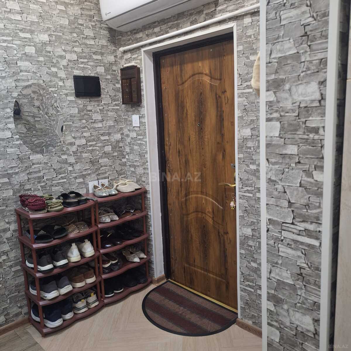 3 otaqlı Köhnə tikili, Sumqayıt