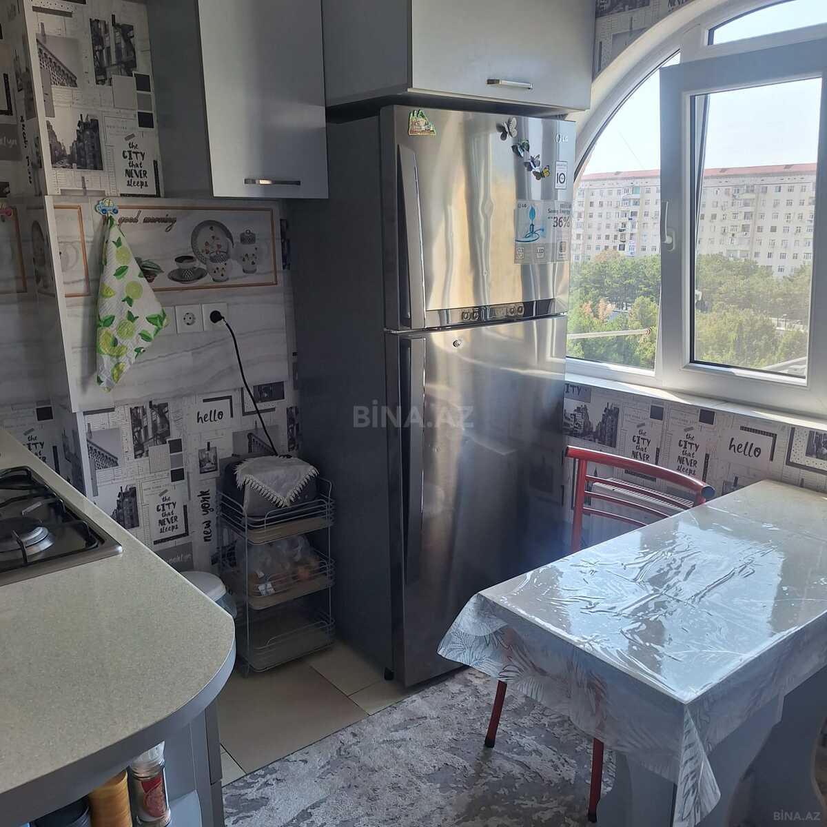 3 otaqlı Köhnə tikili, Sumqayıt