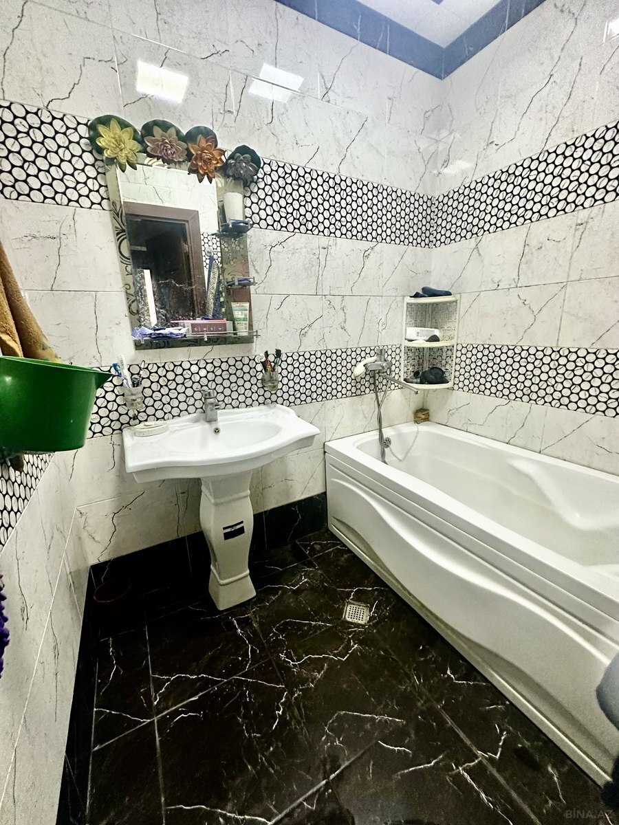 3 otaqlı Yeni tikili, Qara Qarayev m., Bakı