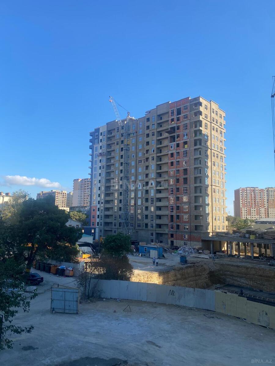 4 otaqlı Yeni tikili, Qara Qarayev m., Bakı