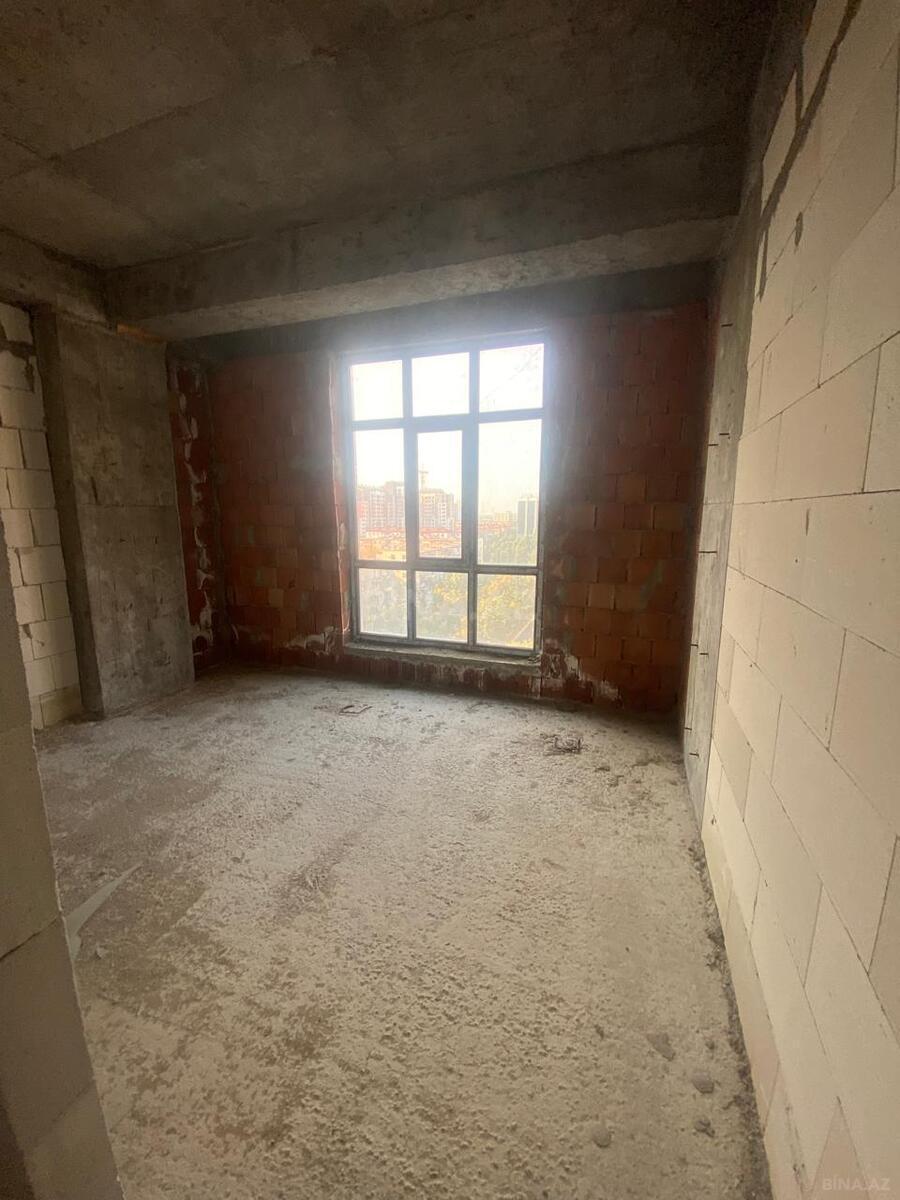 4 otaqlı Yeni tikili, Qara Qarayev m., Bakı