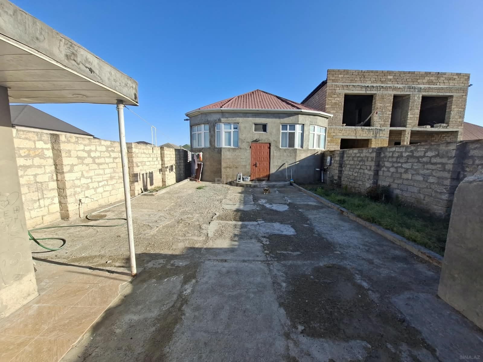 4 otaqlı Həyət evi/Bağ evi, Binə q., Bakı