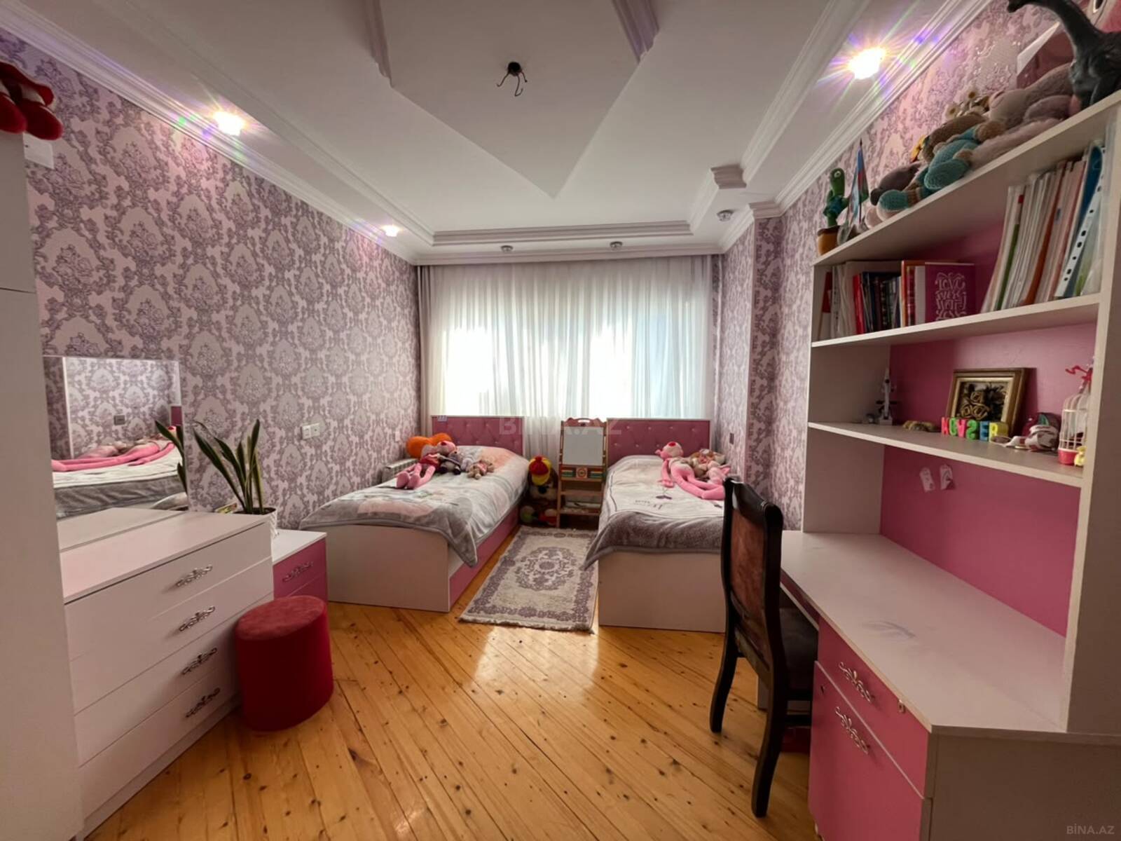 4 otaqlı Köhnə tikili, Yeni Yasamal q., Bakı