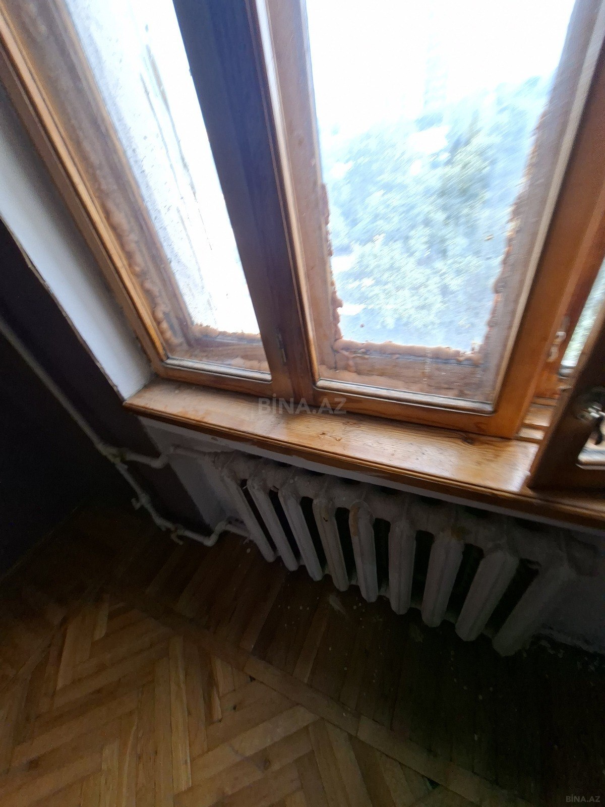 3 otaqlı Köhnə tikili, Qara Qarayev m., Bakı