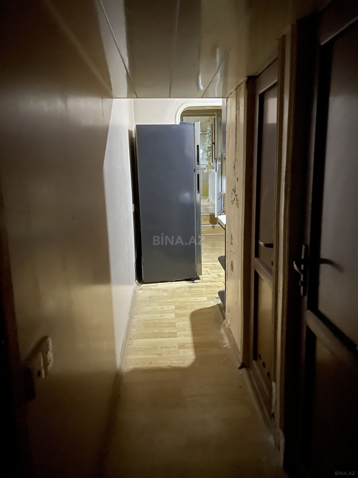4 otaqlı Köhnə tikili, İnşaatçılar m., Bakı