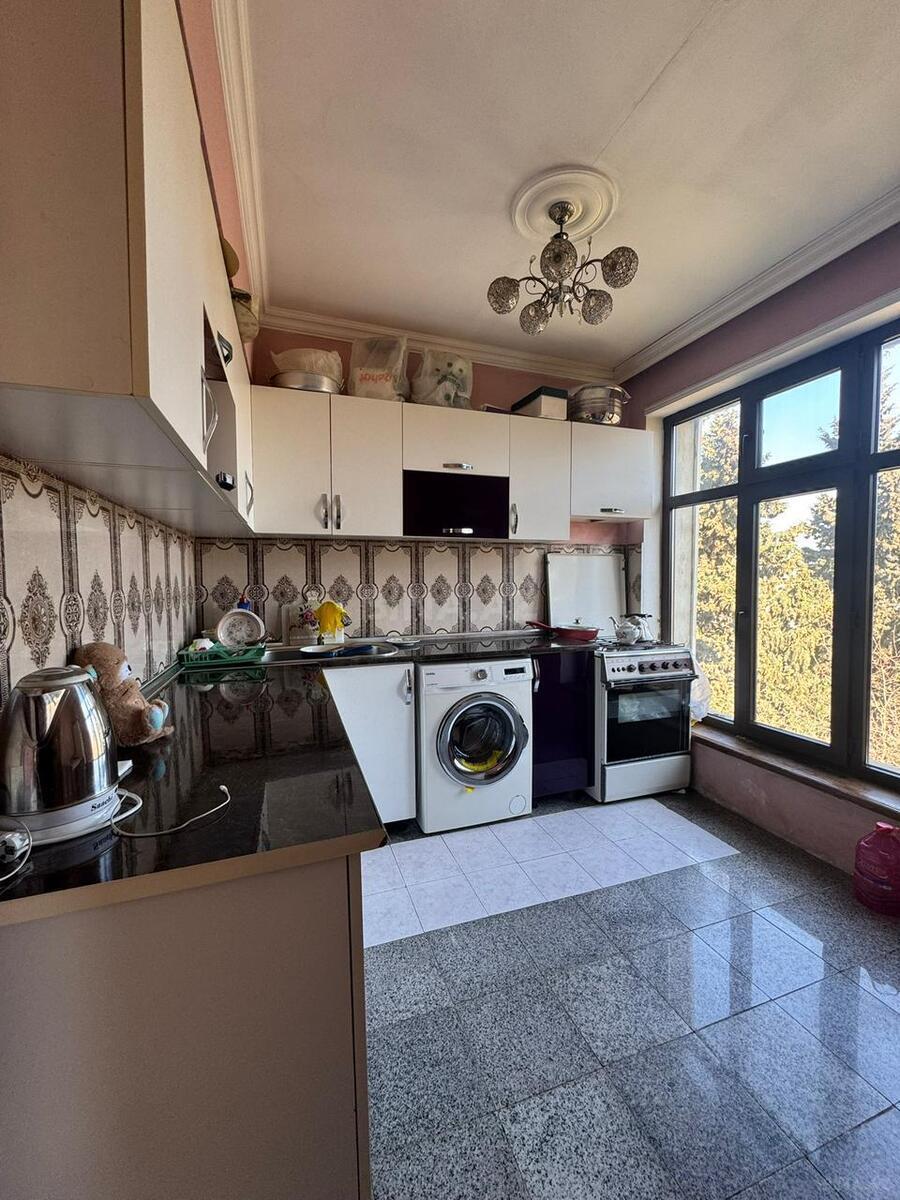 8 otaqlı Həyət evi/Bağ evi, Həzi Aslanov q., Bakı