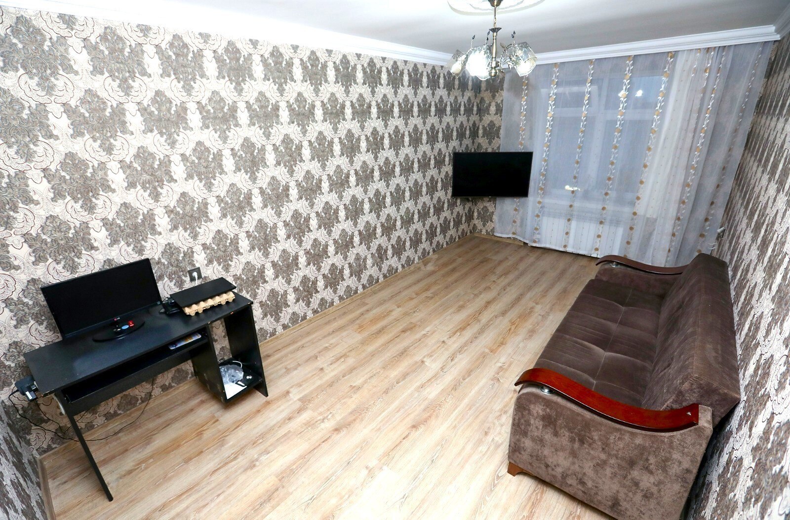 3 otaqlı Köhnə tikili, Əhmədli m., Bakı