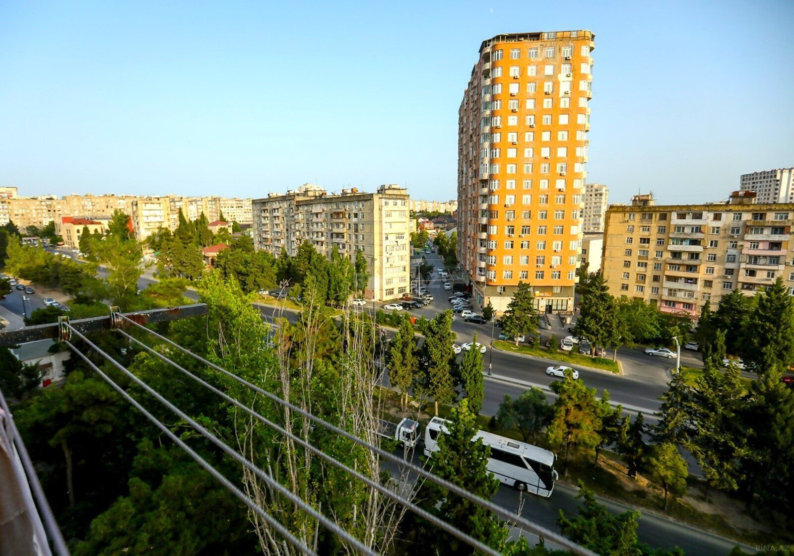 3 otaqlı Köhnə tikili, Əhmədli m., Bakı